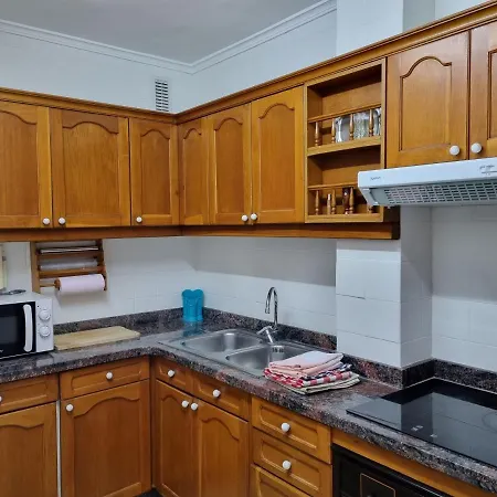 606a - Atico 4 Dormitorios Y Gran Terraza اوفيدو